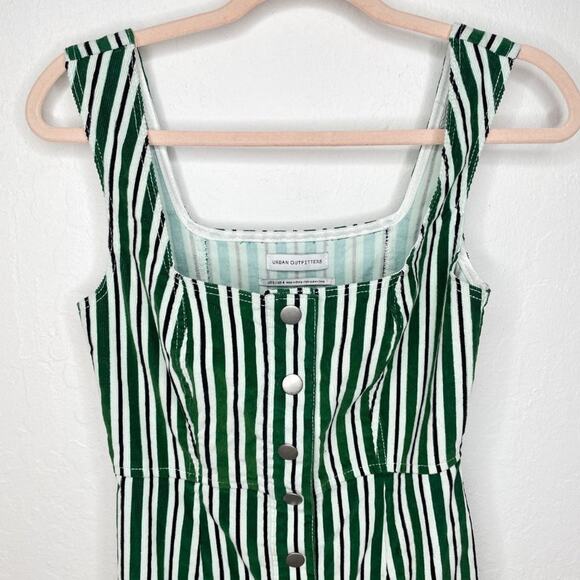 Urban Outfitters Sleeveless Striped Corduroy Snap Front Mini Jumper Dress Size 0 - Picture 4 of 15